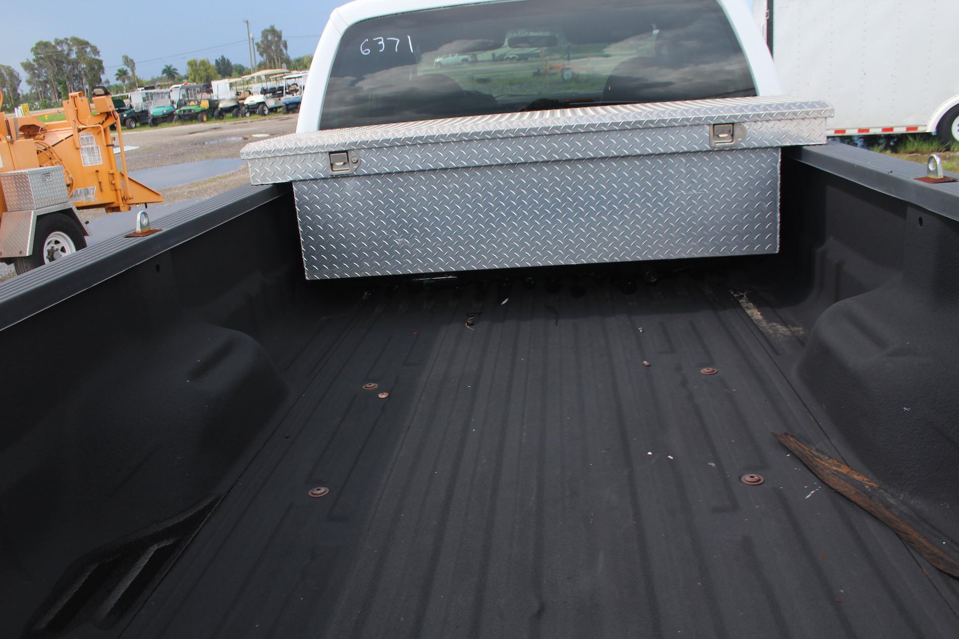 2009 Ford F-250 Extended Cab Lift Gate Pickup Truck