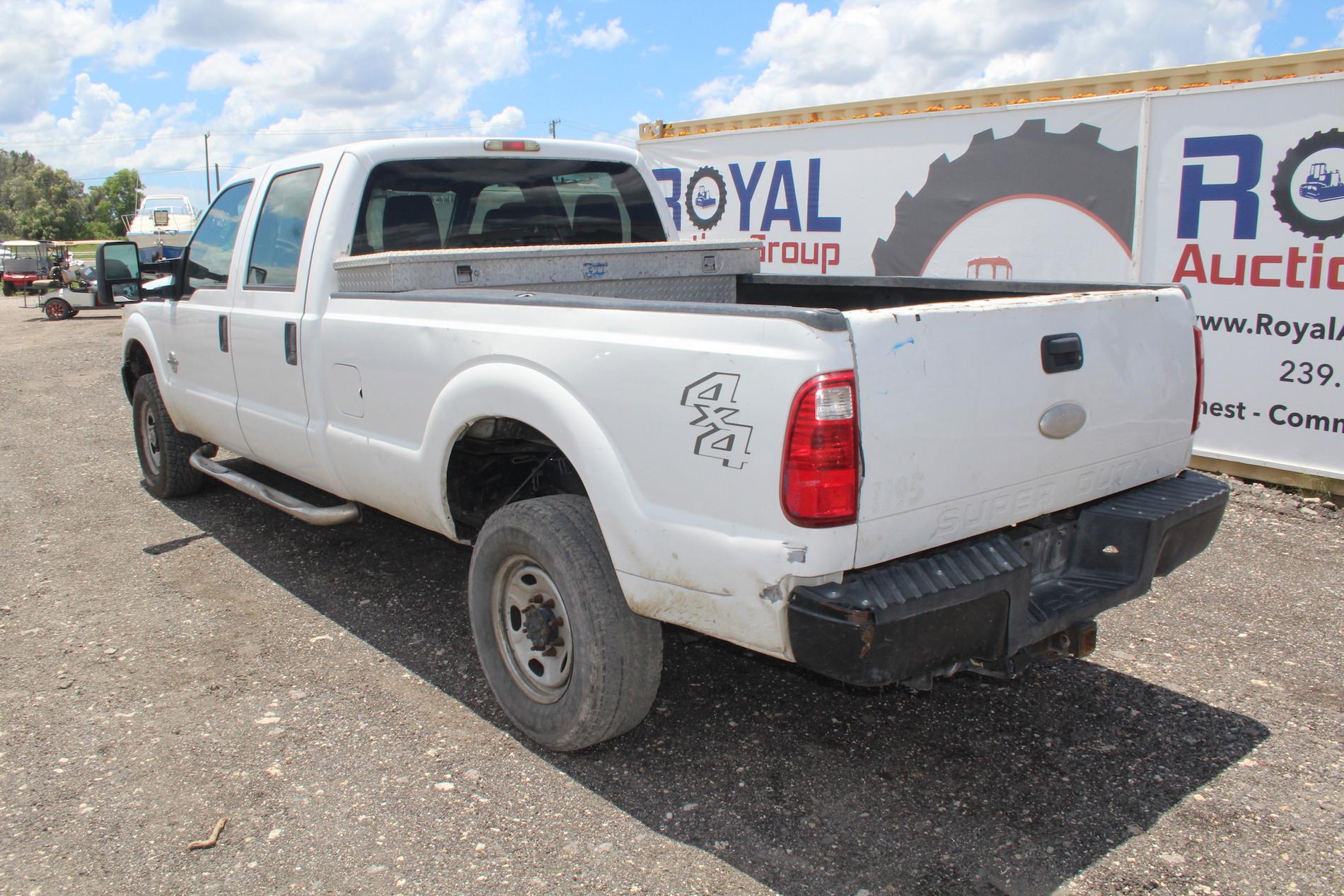 2012 Ford F-250 Super Duty 4x4 Crew Cab Pickup Truck