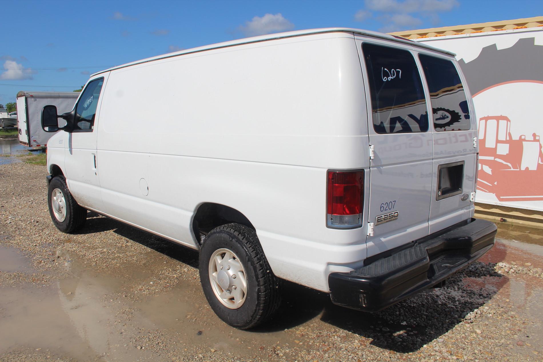 2008 Ford E-250 Cargo Van