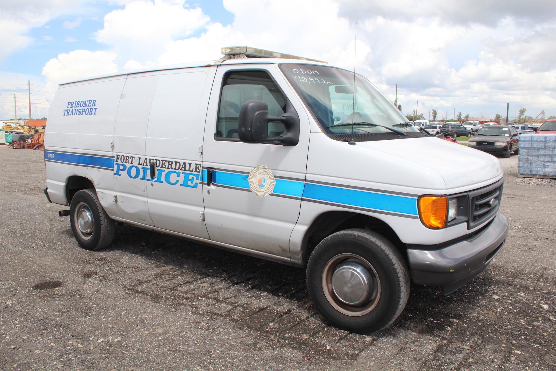 2006 Ford E-250 Detainee Transport Vehicle