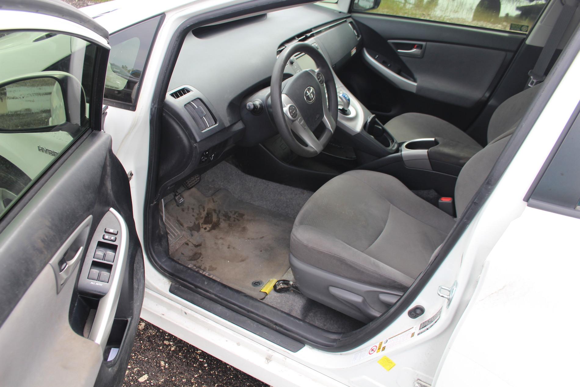 2105 Toyota Prius 4 Door Hatchback