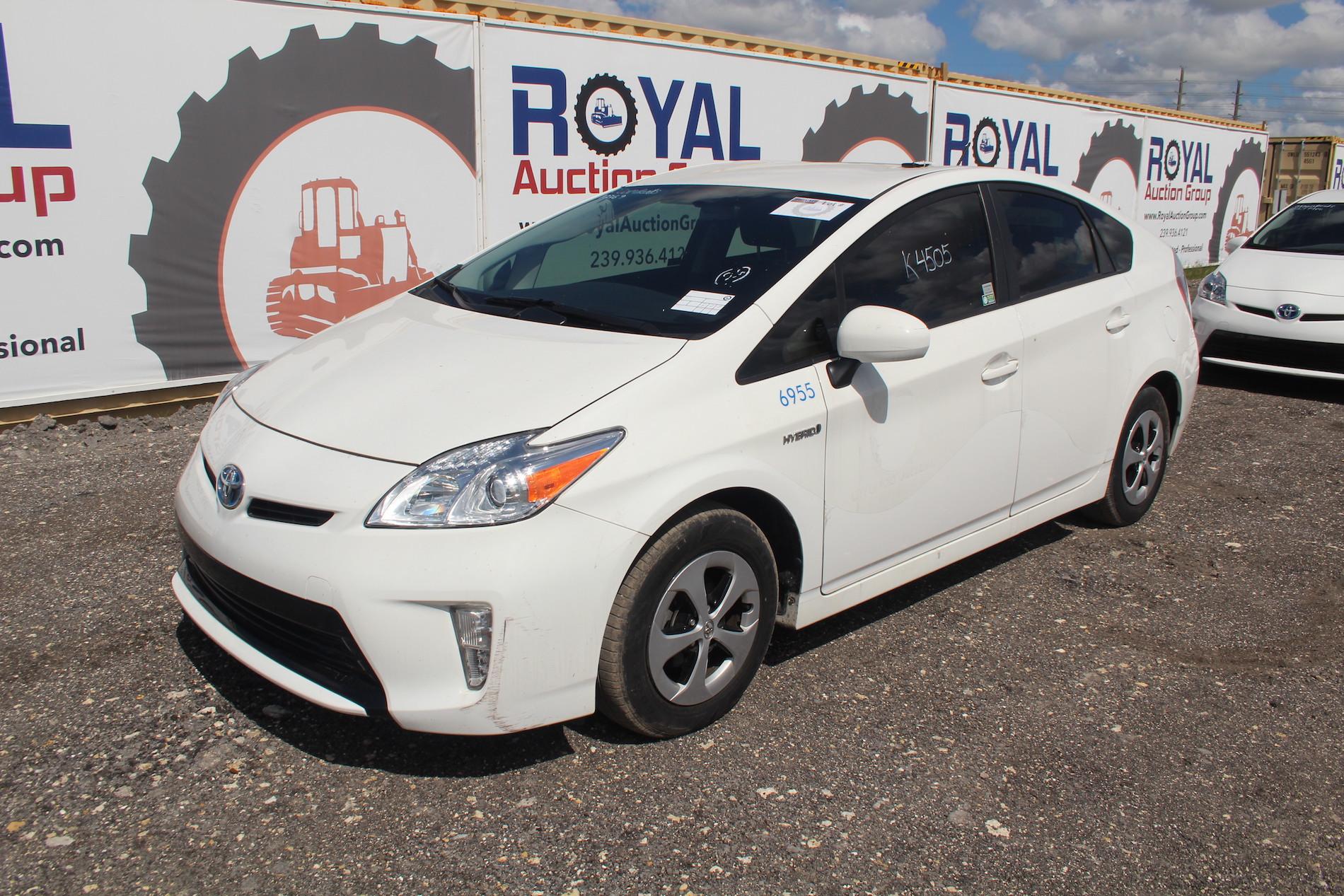 2015 Toyota Prius 4 Door Hatchback