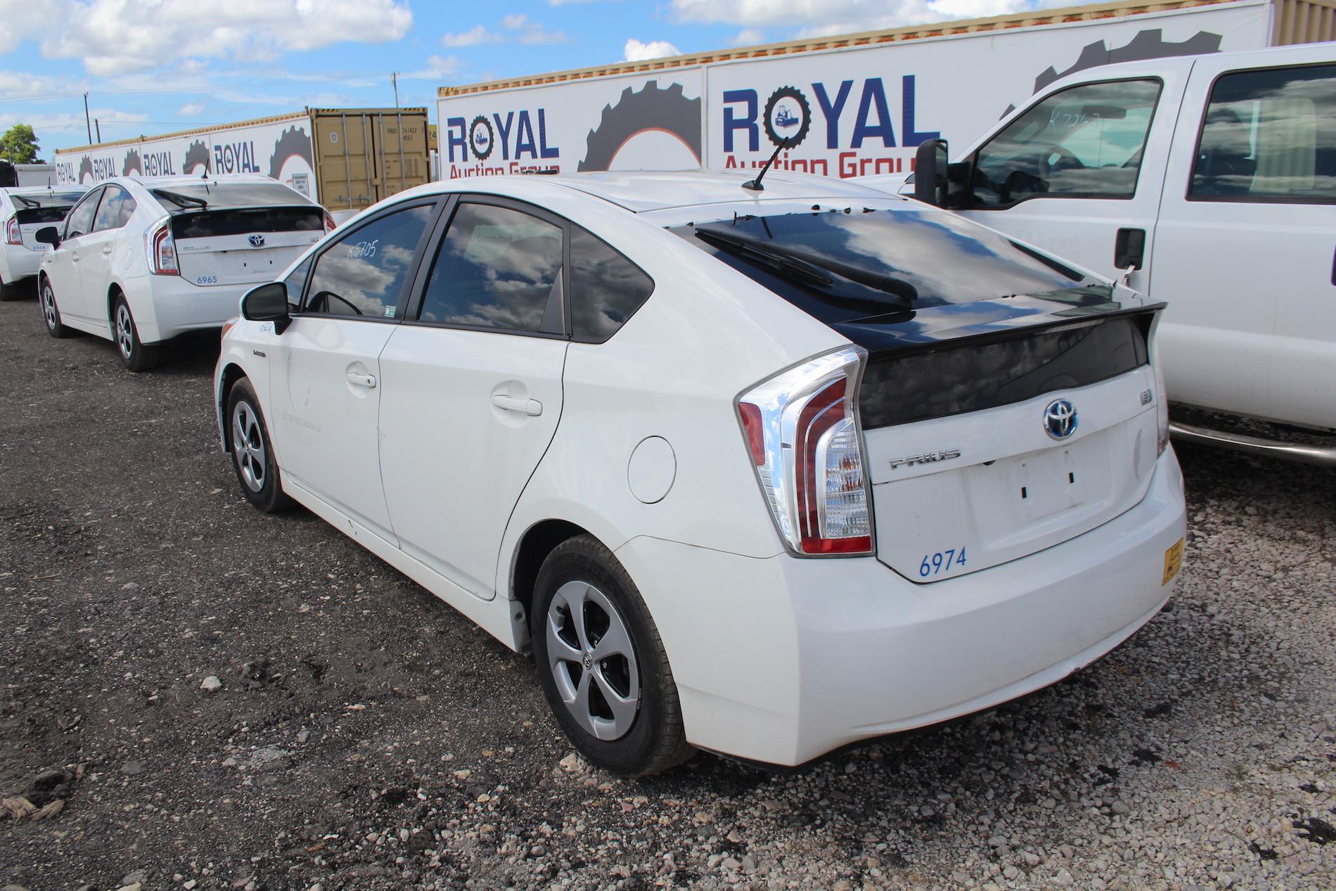 2015 Toyota Prius 4 Door Hatchback