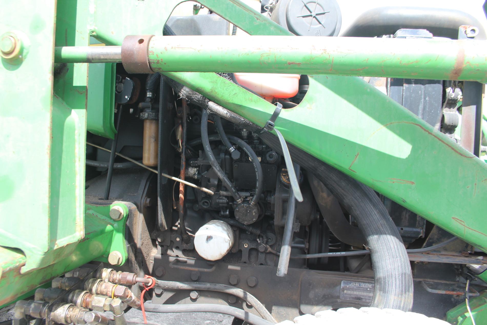 2006 John Deere 4300 Front End Loader Tractor