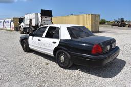 2004 Ford Crown Vic 4 Door Police Cruiser