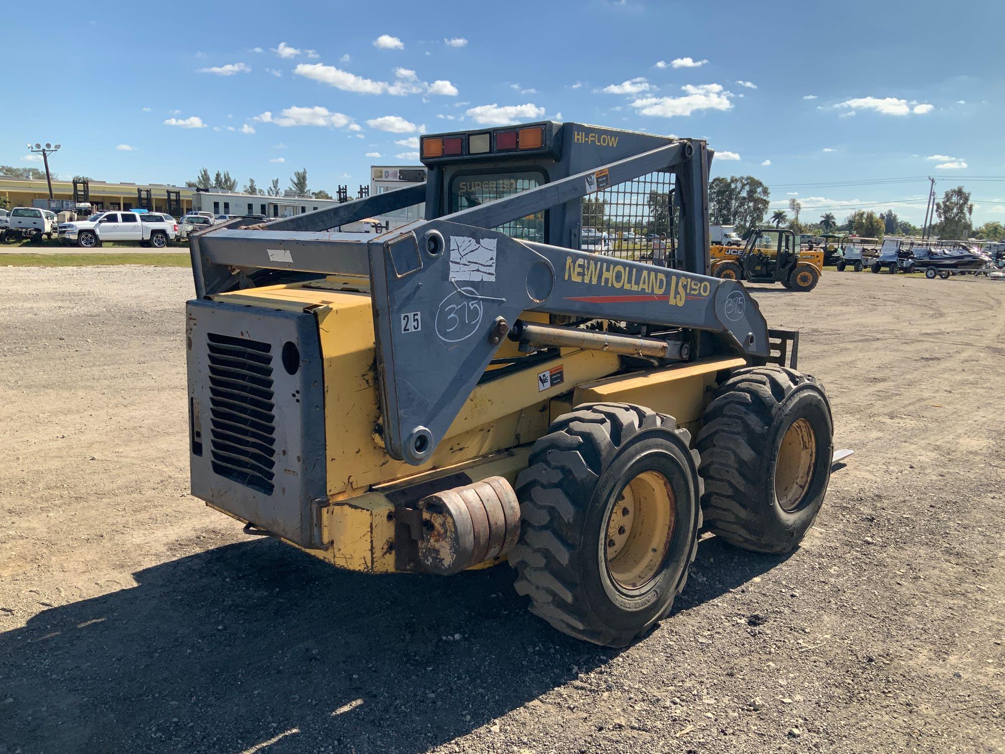 2001 New Holland LS190 Skid Steer Loader