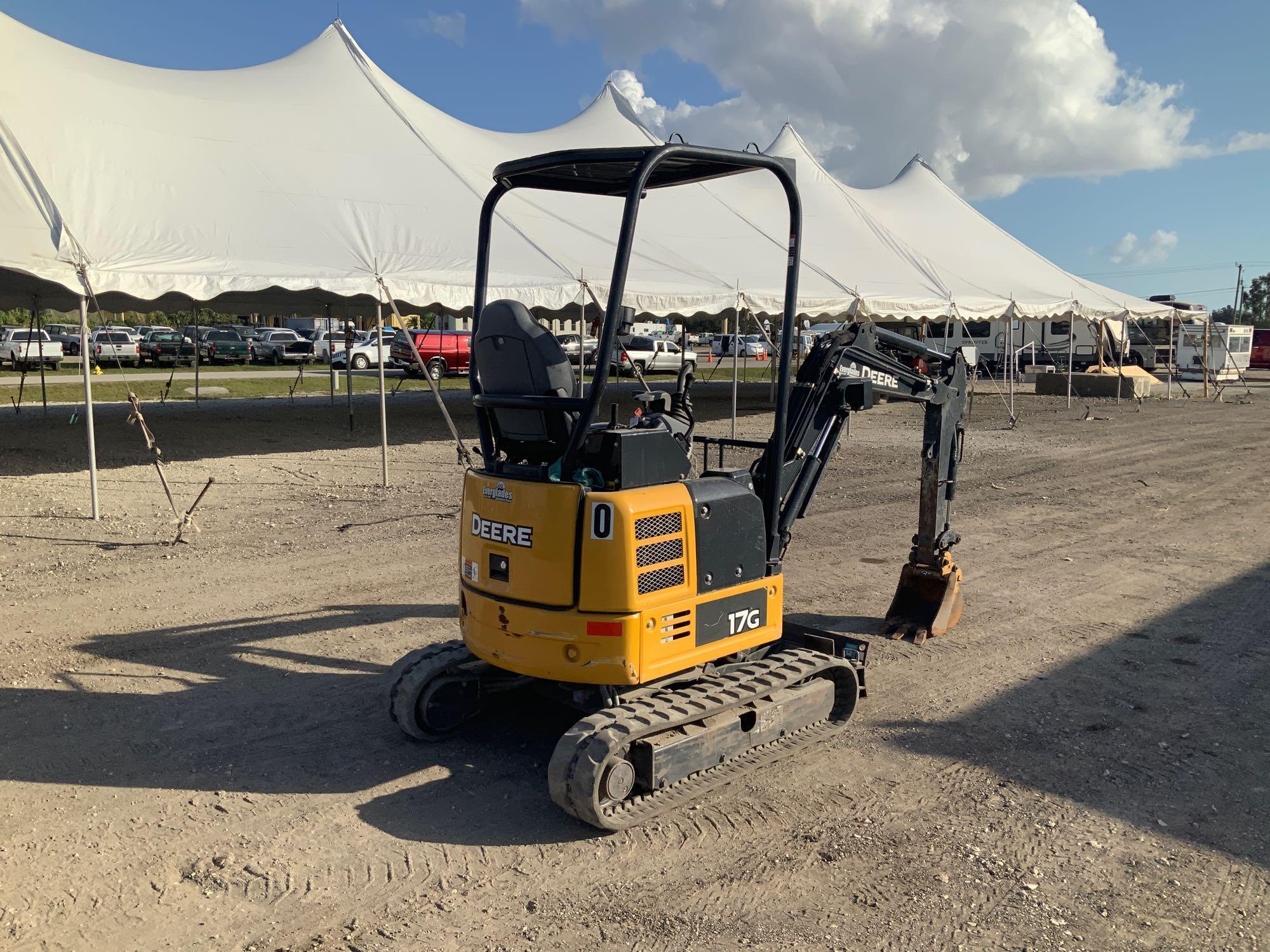 2017 John Deere 17G Mini Excavator