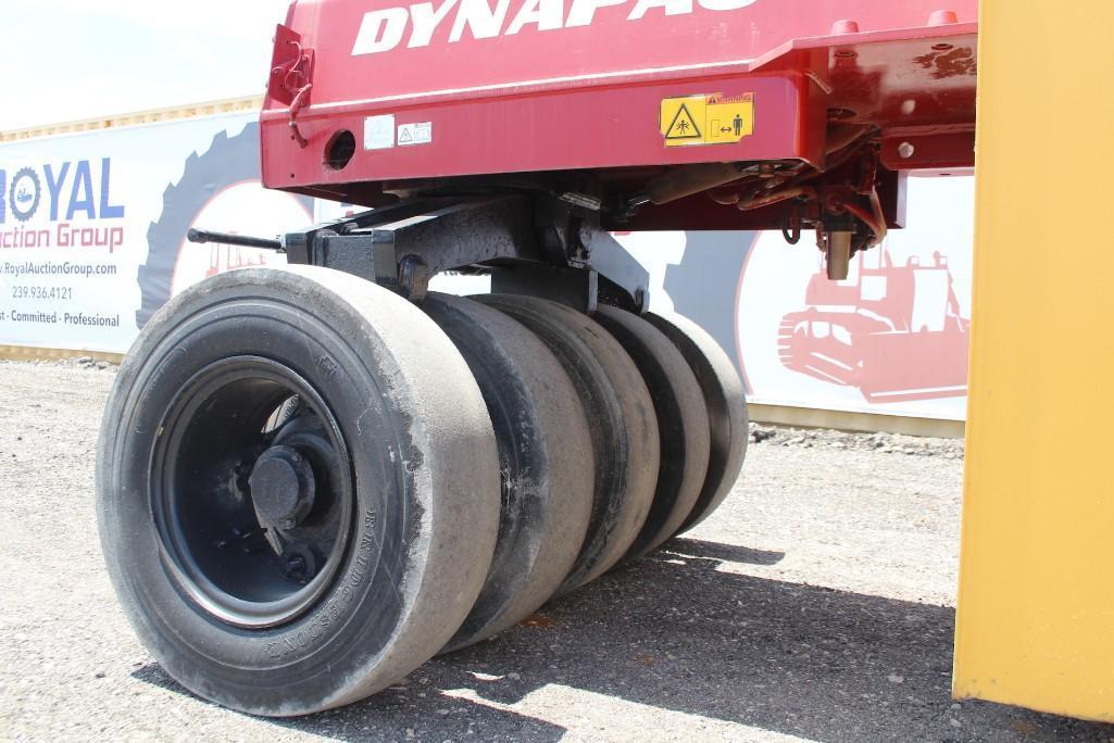 Dynapac CP-142 9 Wheel Pneumatic Roller