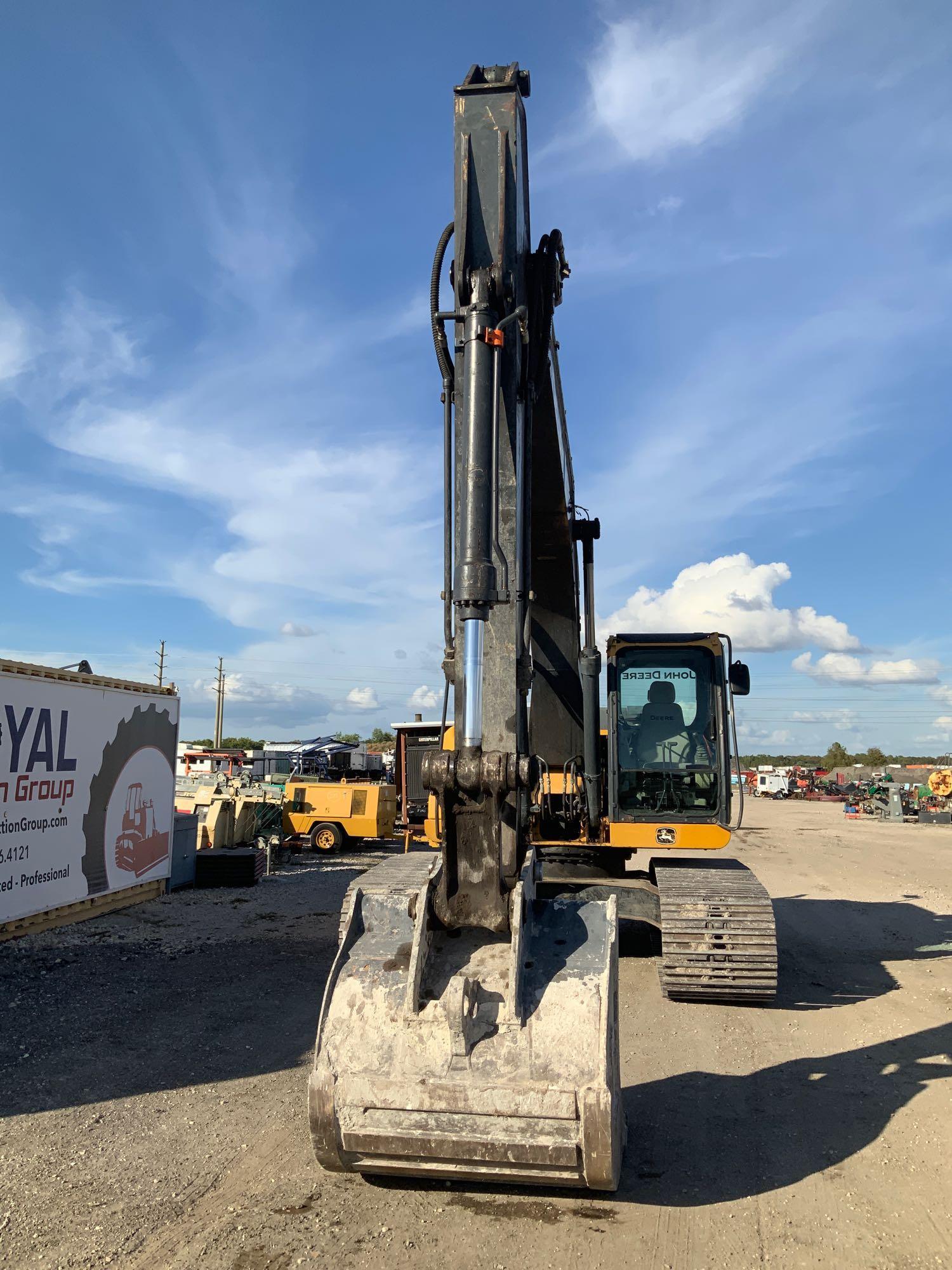 2014 John Deere 210G LC Hydraulic Excavator