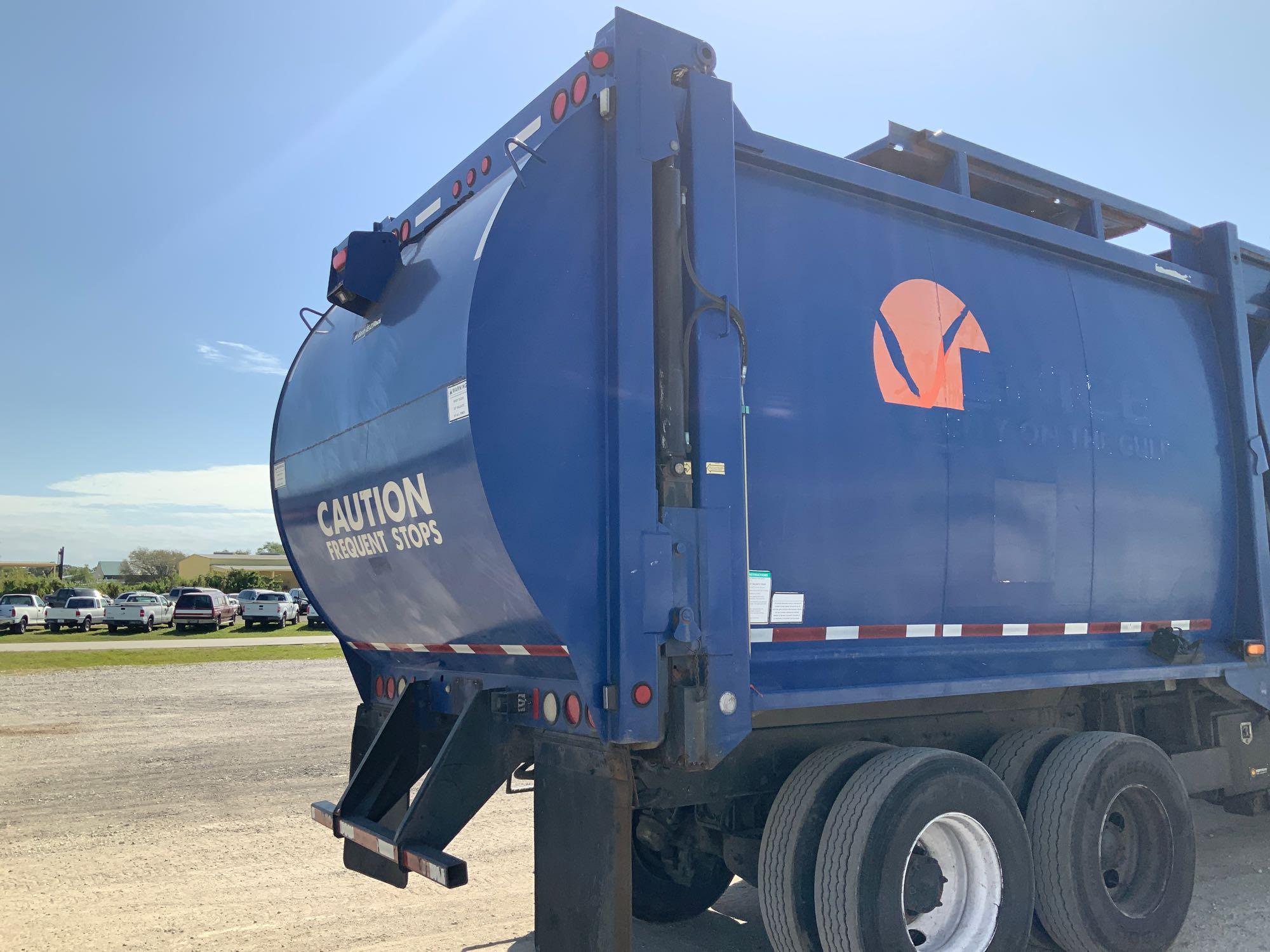 2007 Mack LE613 40yd Front End Loader Garbage Truck