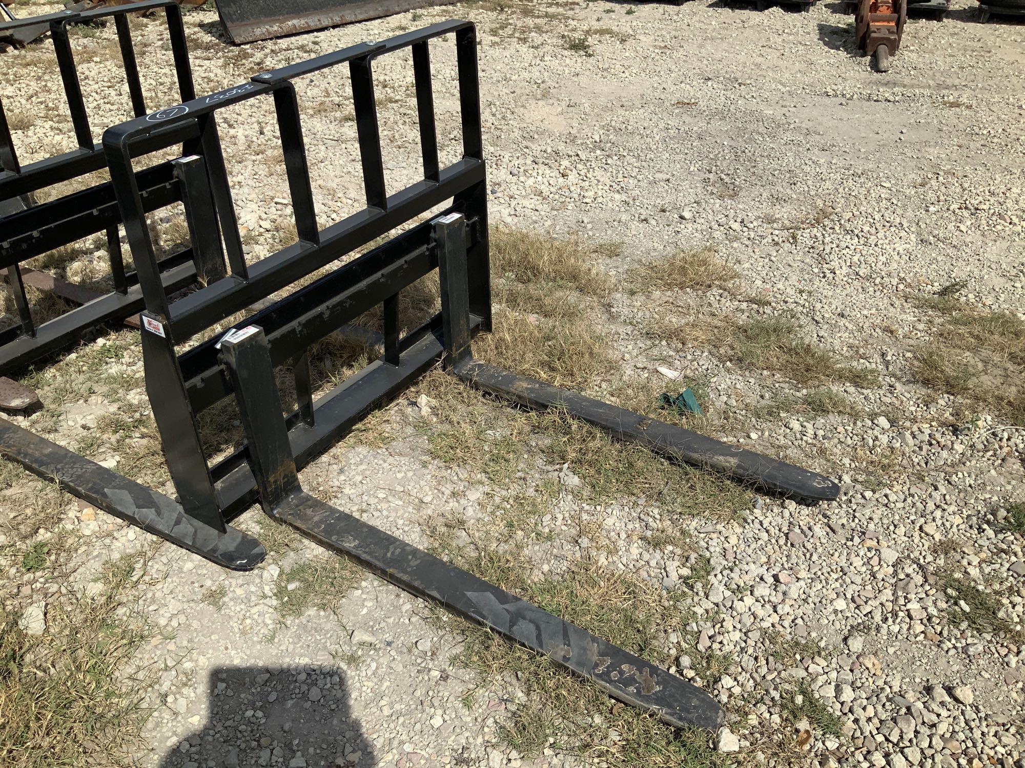 Unused 48in Skid Steer 4,200lb Fork Attachment with Frame