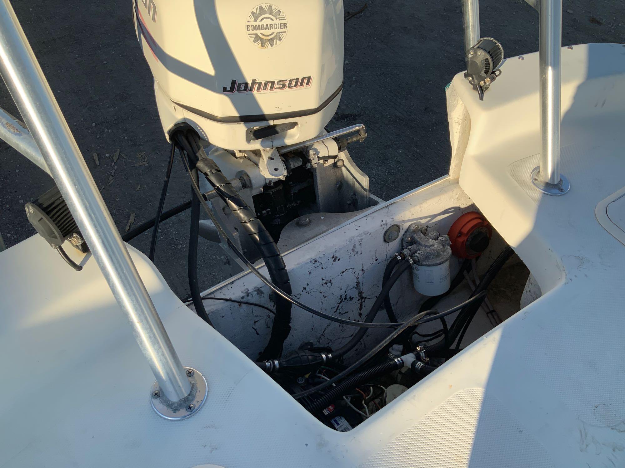 2005 Sundance 18ft Center Console Boat