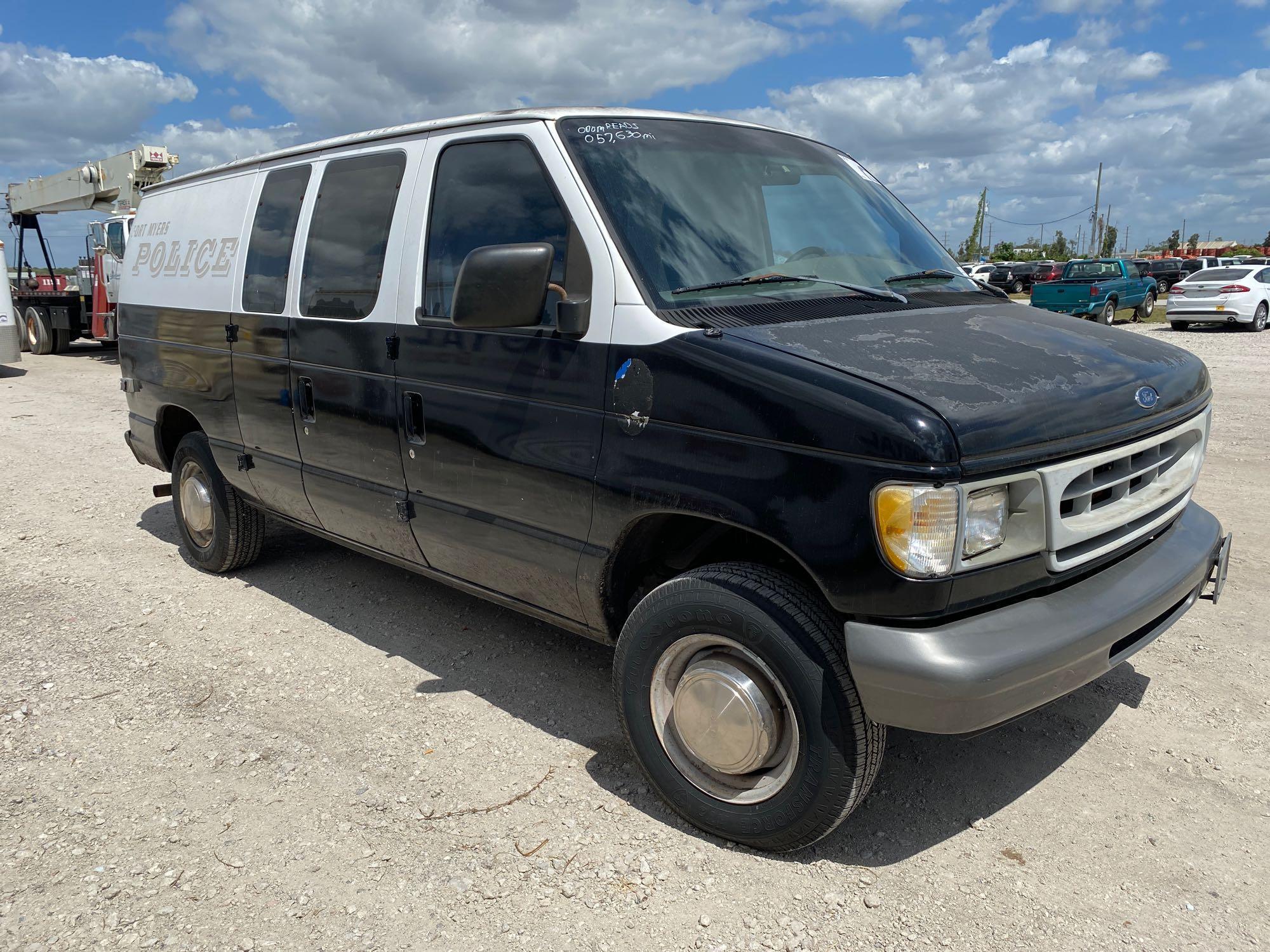 1998 Ford Econoline Cargo Van