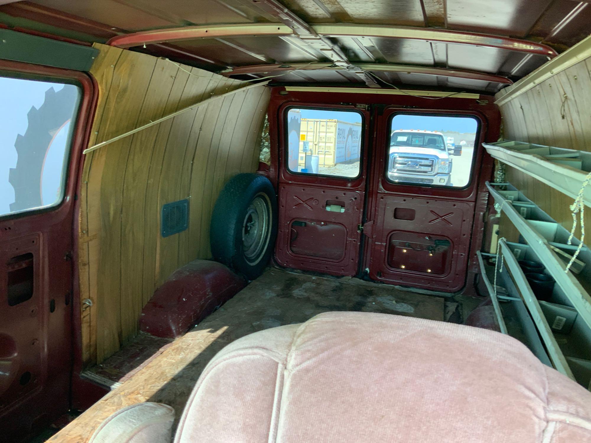 1991 Ford Econoline Van