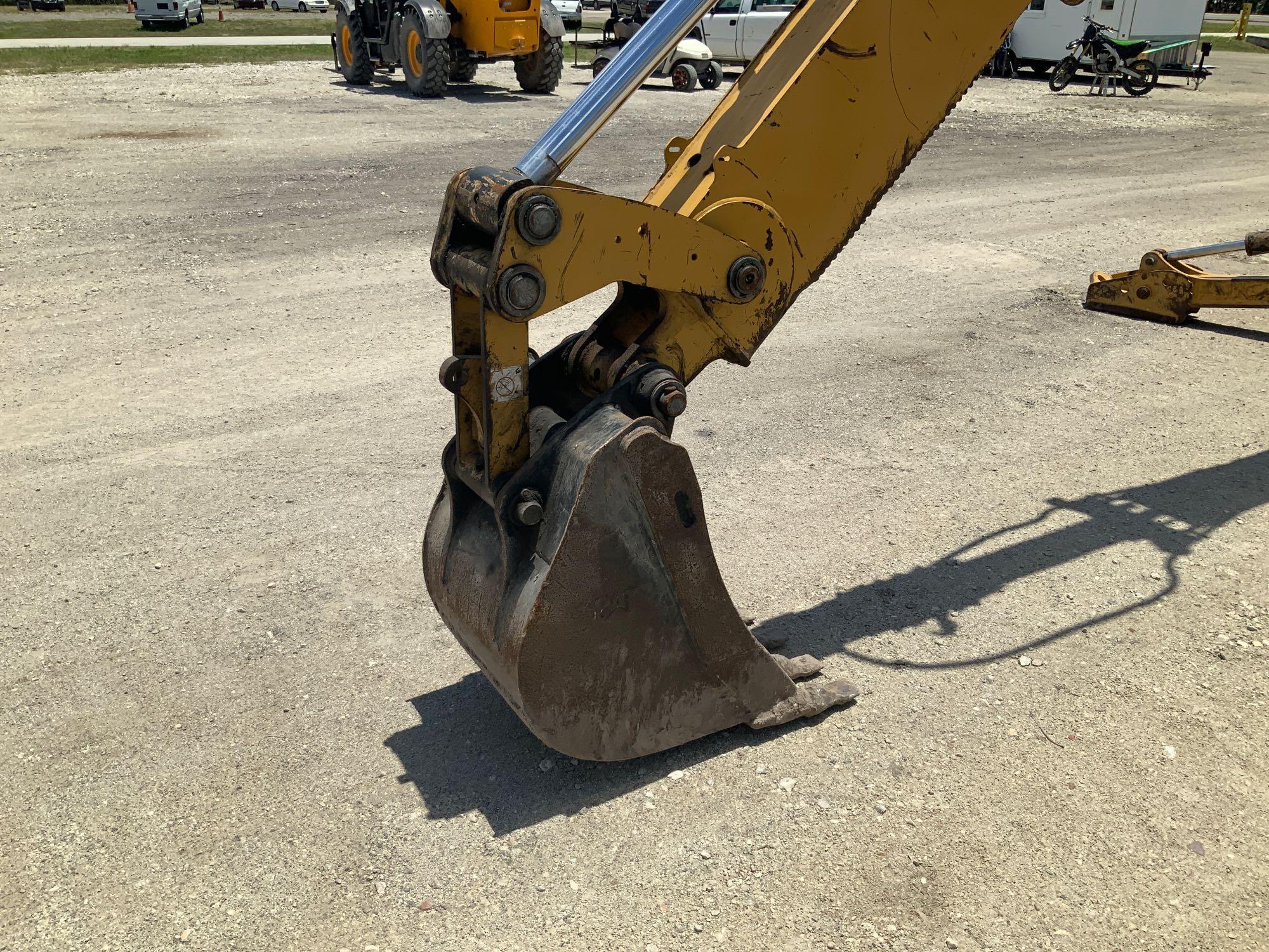 2015 CAT 430F2 4x4 Loader Backhoe Extendahoe