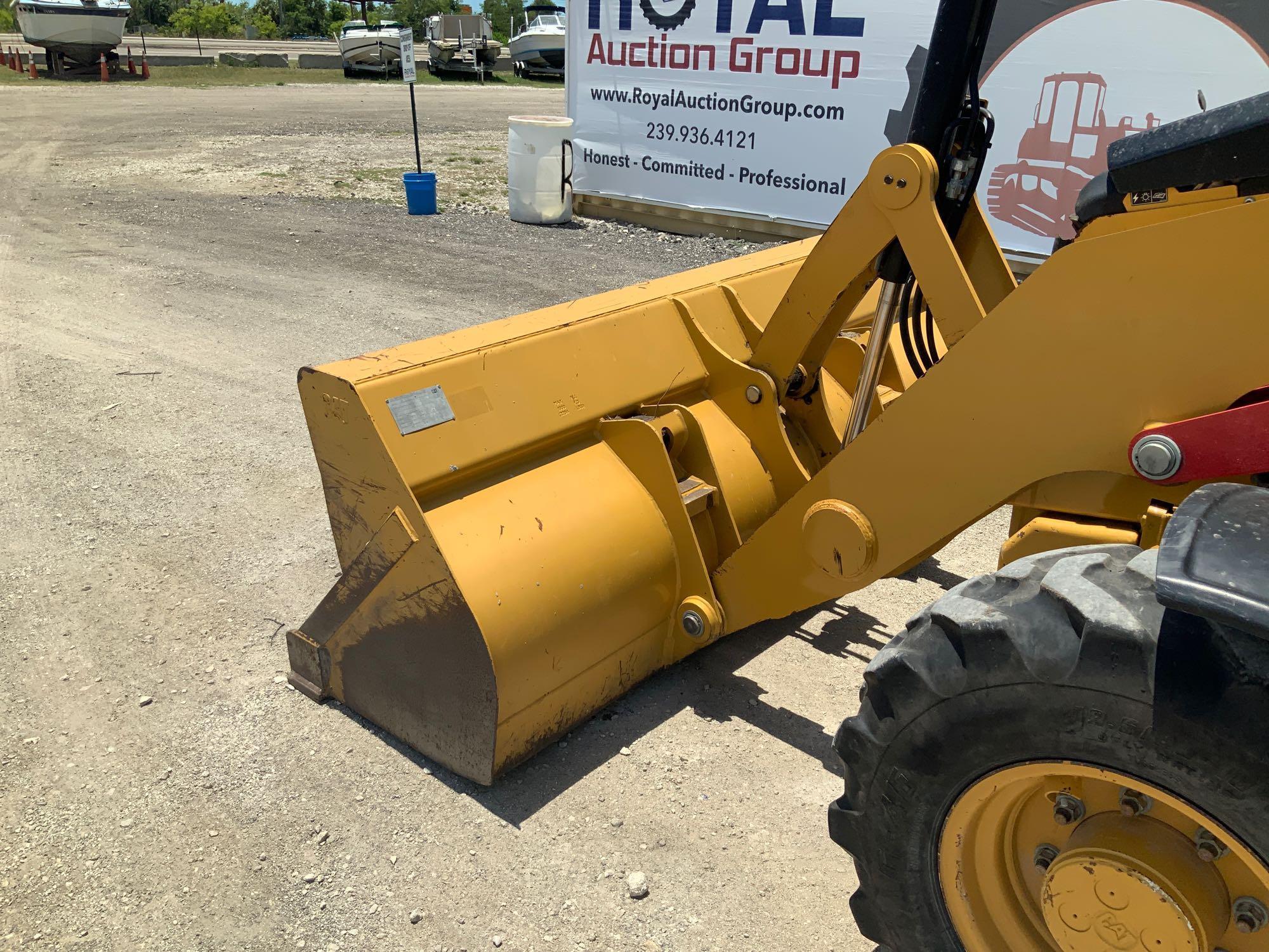 2015 CAT 430F2 4x4 Loader Backhoe Extendahoe