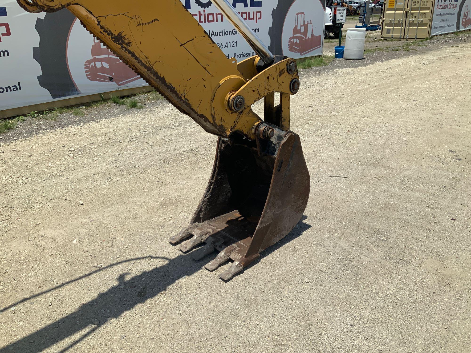 2015 CAT 430F2 4x4 Loader Backhoe Extendahoe