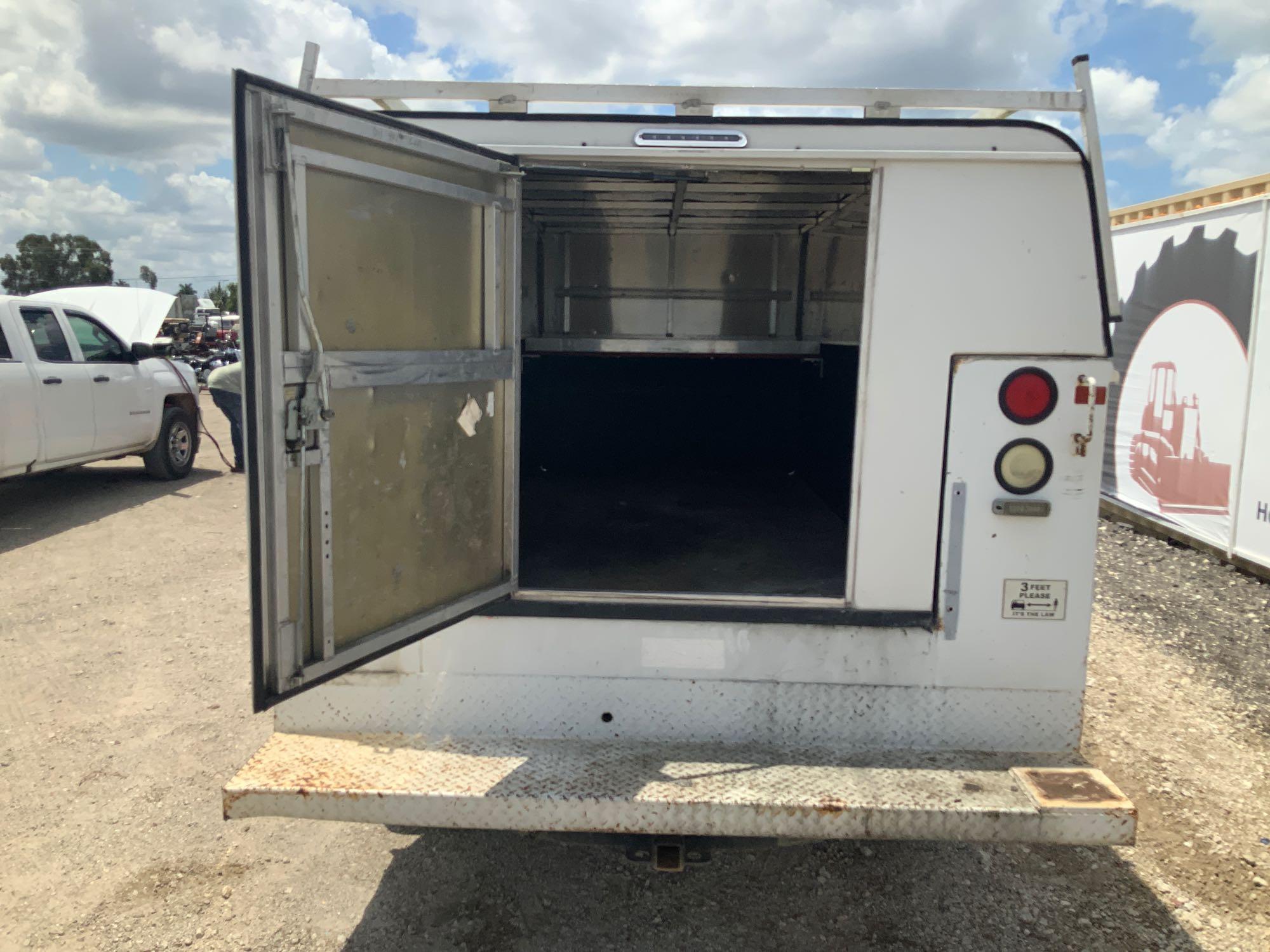 2006 Ford F-250 Service Pickup Truck