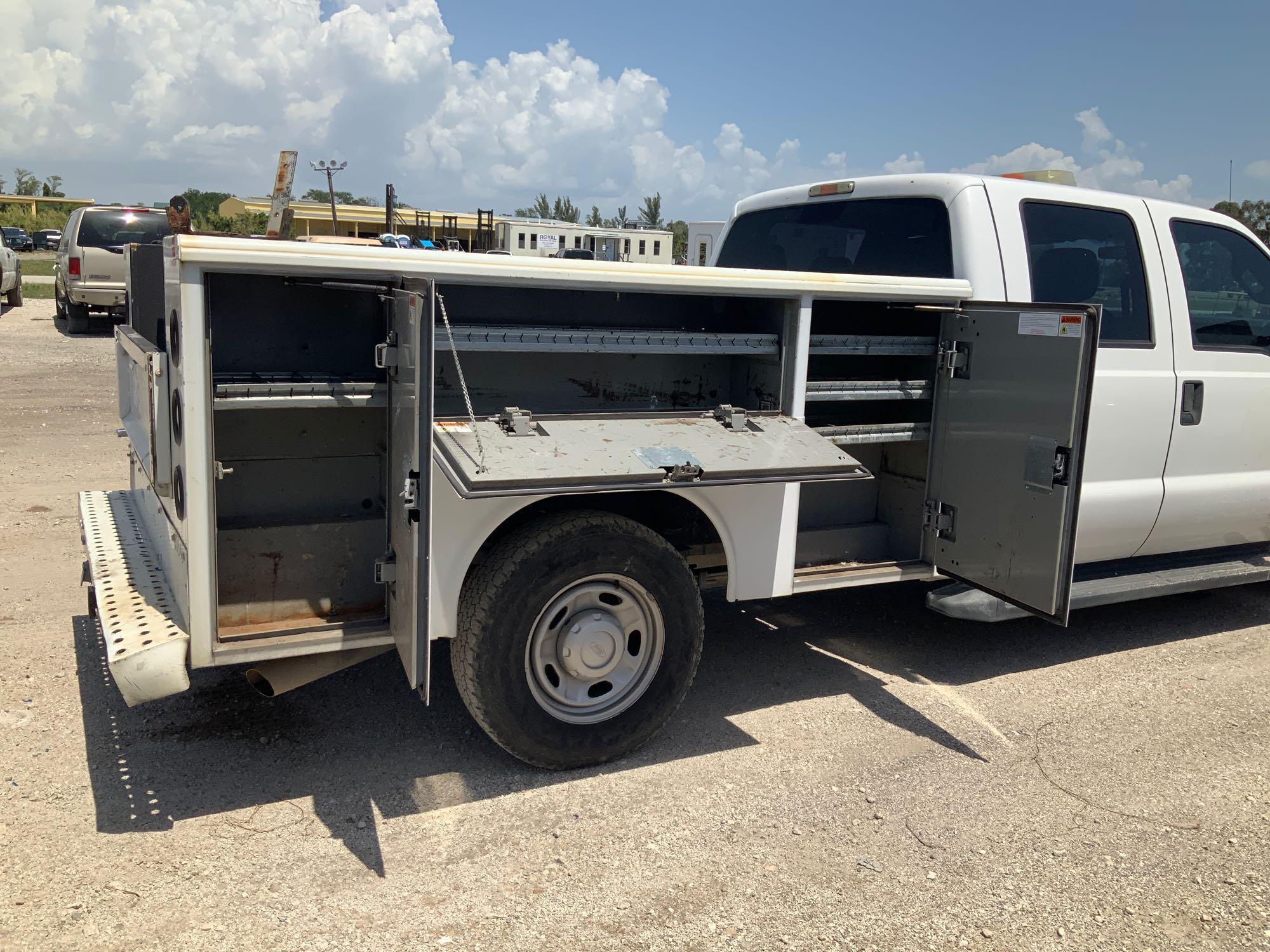 2012 Ford F-250 Crew Cab Service Pickup Truck