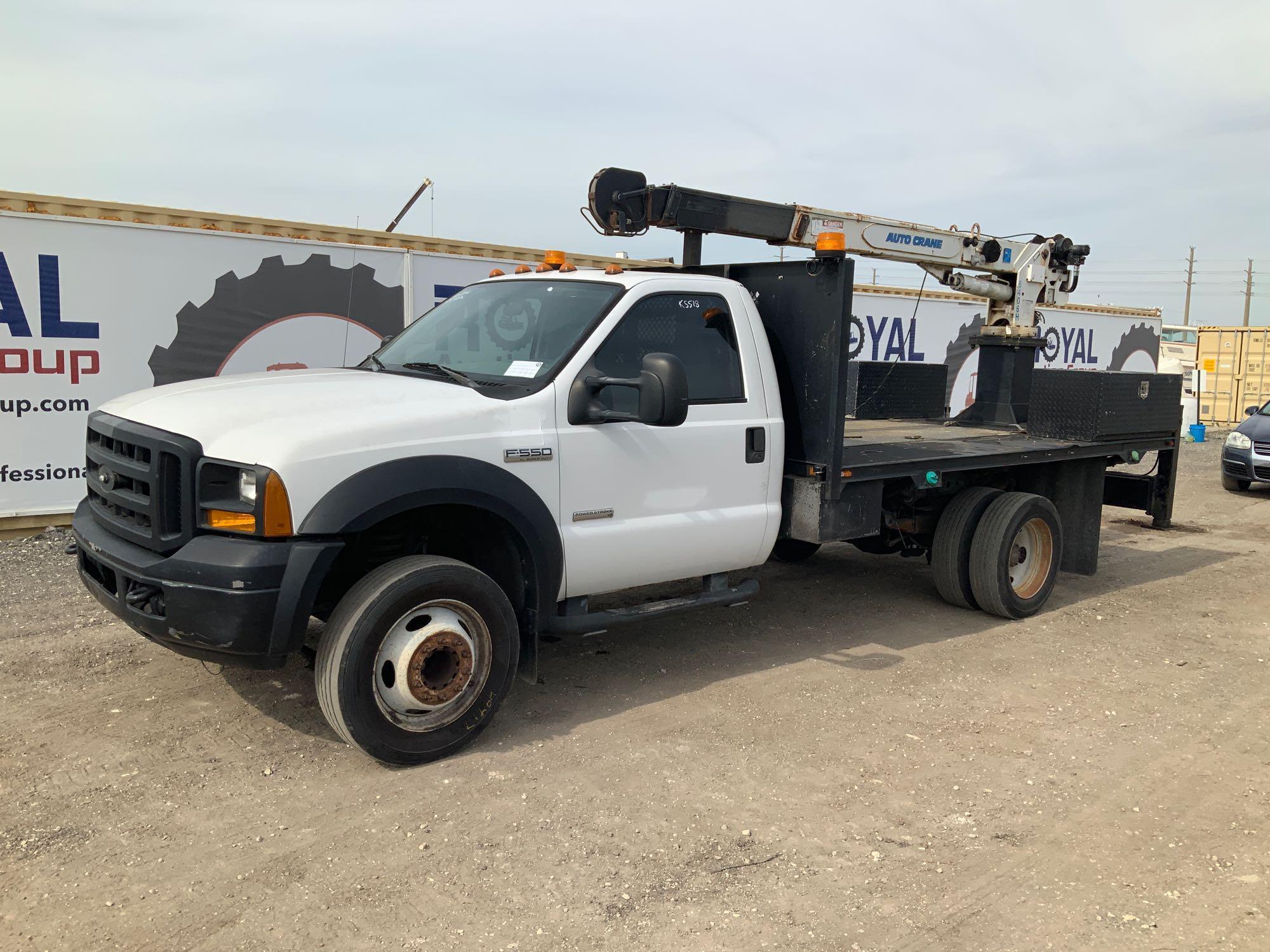 2005 Ford F-550 Super Duty Flatbed Crane Truck