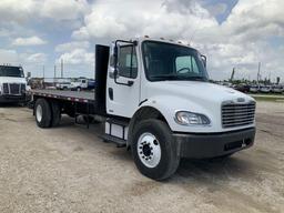 2006 Freightliner M2 106 Flatbed Truck