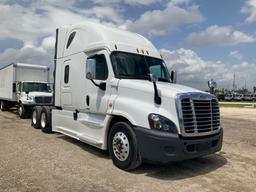 2016 Freightliner Cascadia 125 Sleeper Truck