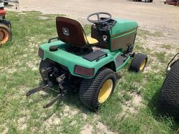 John Deere 425 Riding Mower