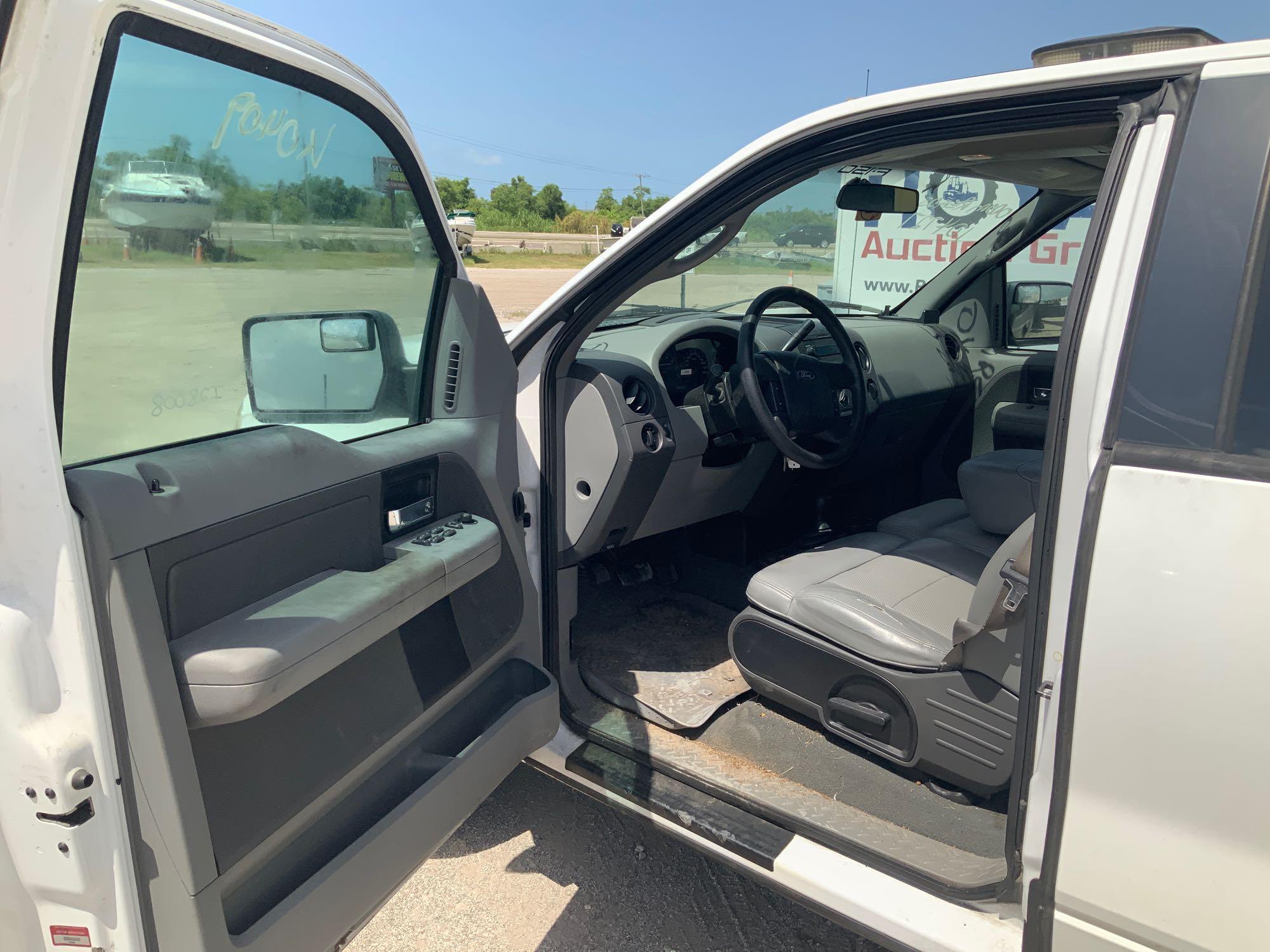 2006 Ford F-150 4x4 Extended Cab Pickup Truck