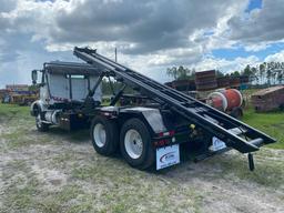 2007 Volvo VDH 60,000lb T/A Rolloff Truck