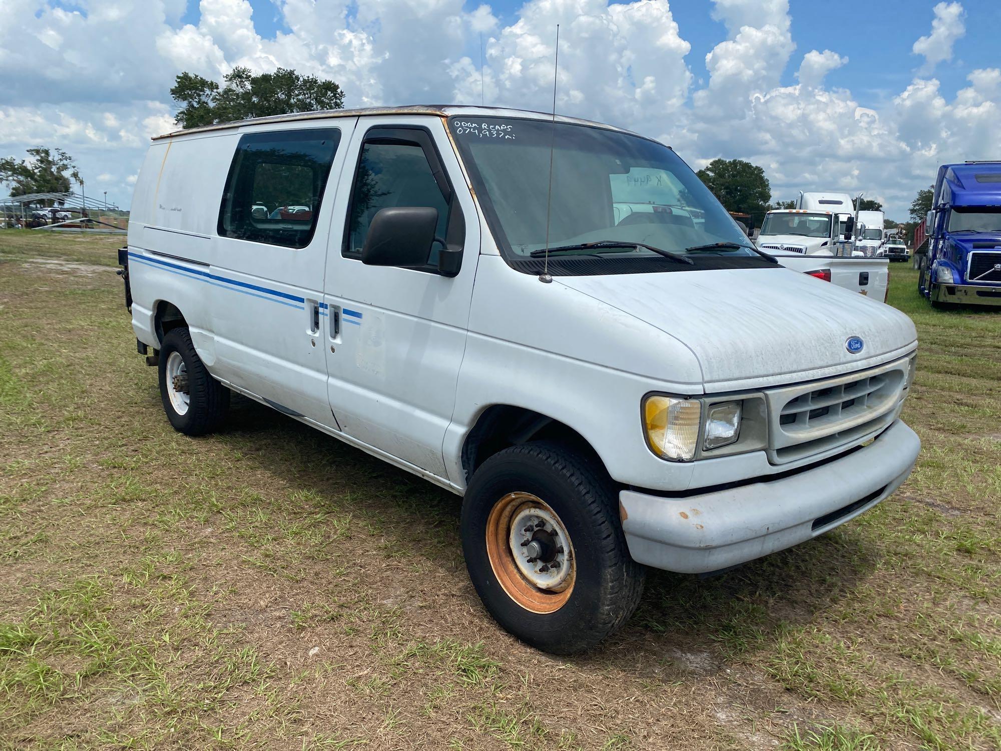 1997 Ford Econoline Cargo Van
