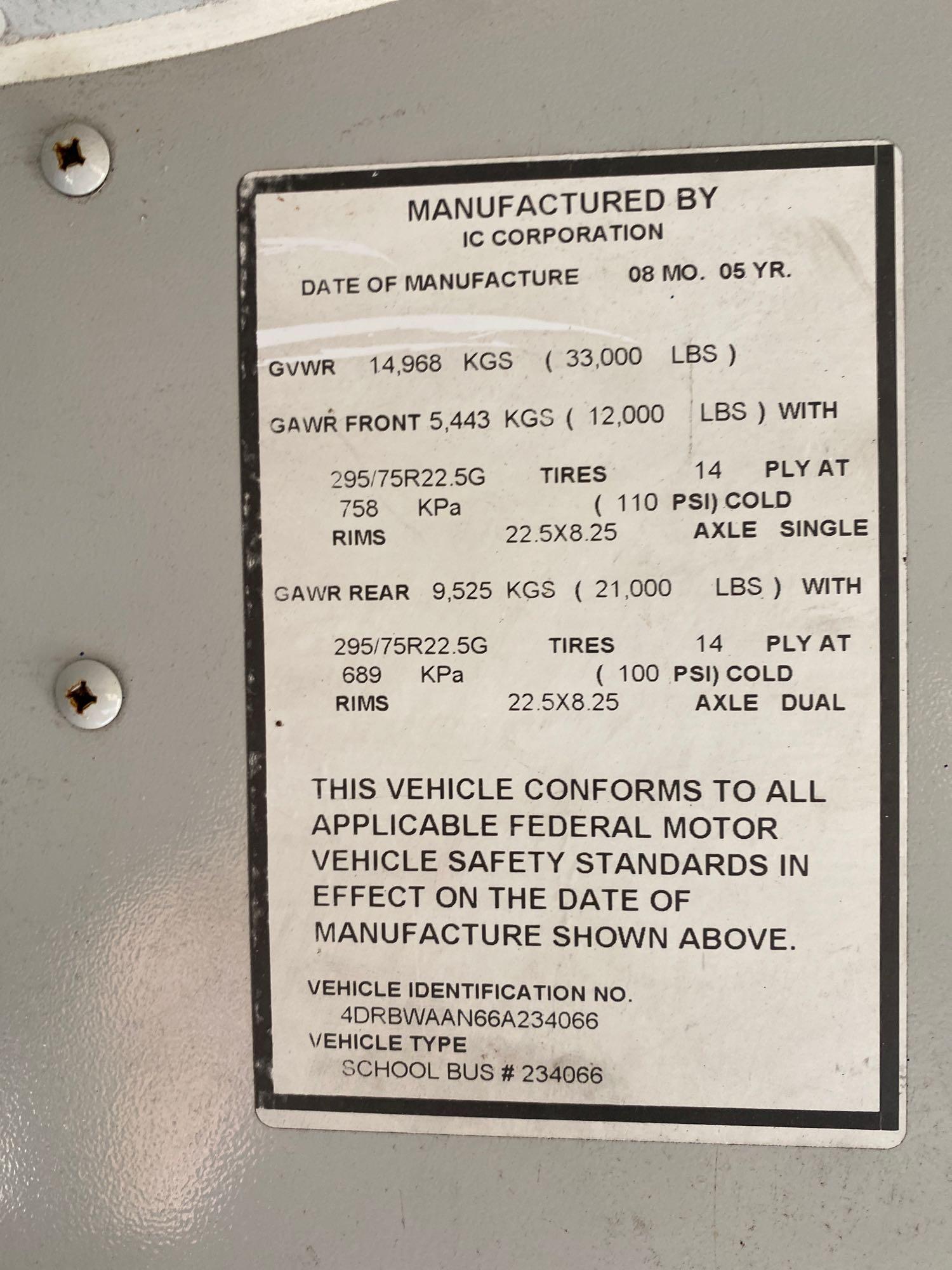 2006 IC Corporation RE300 84 Passenger Cabover Bus