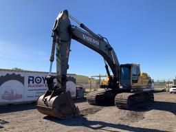 2005 Volvo EC330B LC Enclosed Cab Hydraulic Excavator