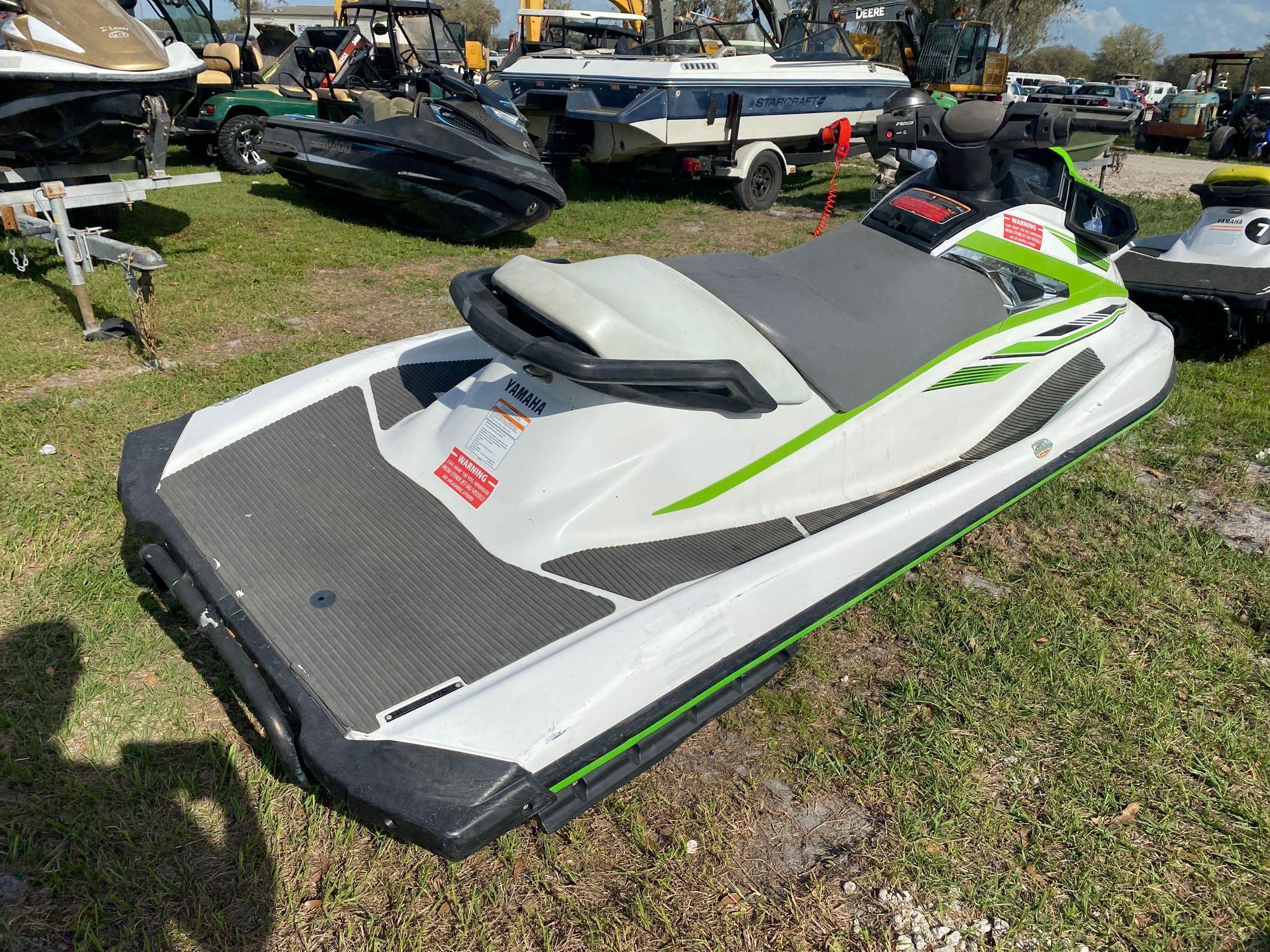 2018 Yamaha VX 3 Passenger Jet Ski