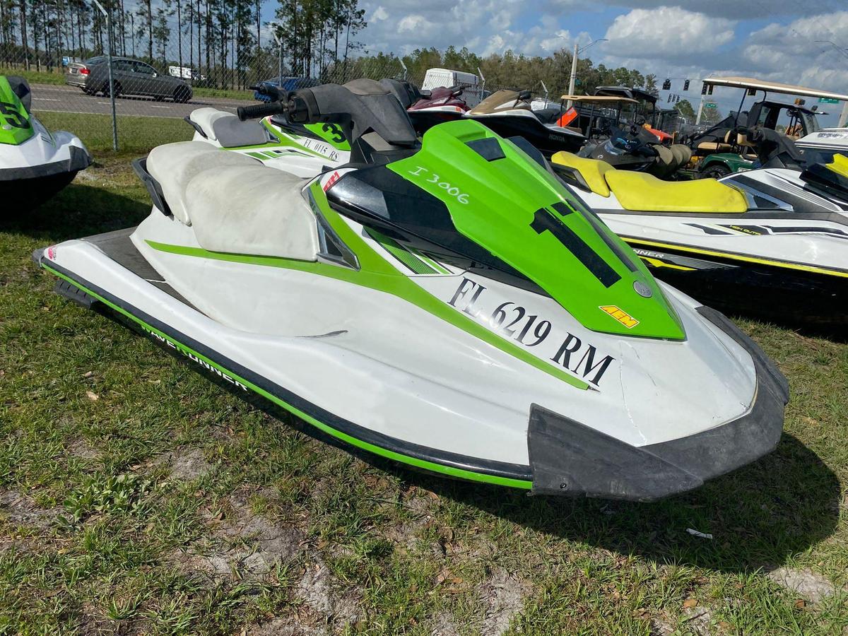 2018 Yamaha VX 3 Passenger Jet Ski