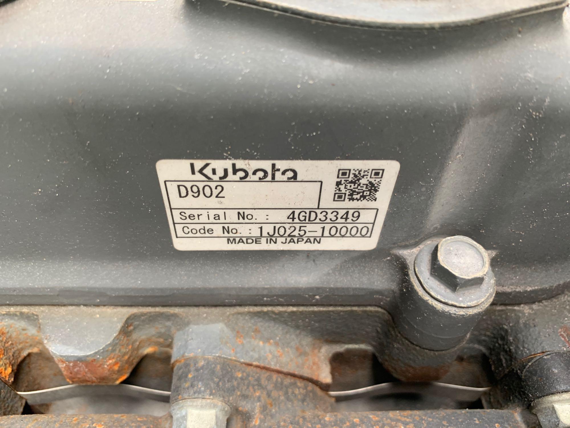 2016 Kubota RTV X900 Utility Cart