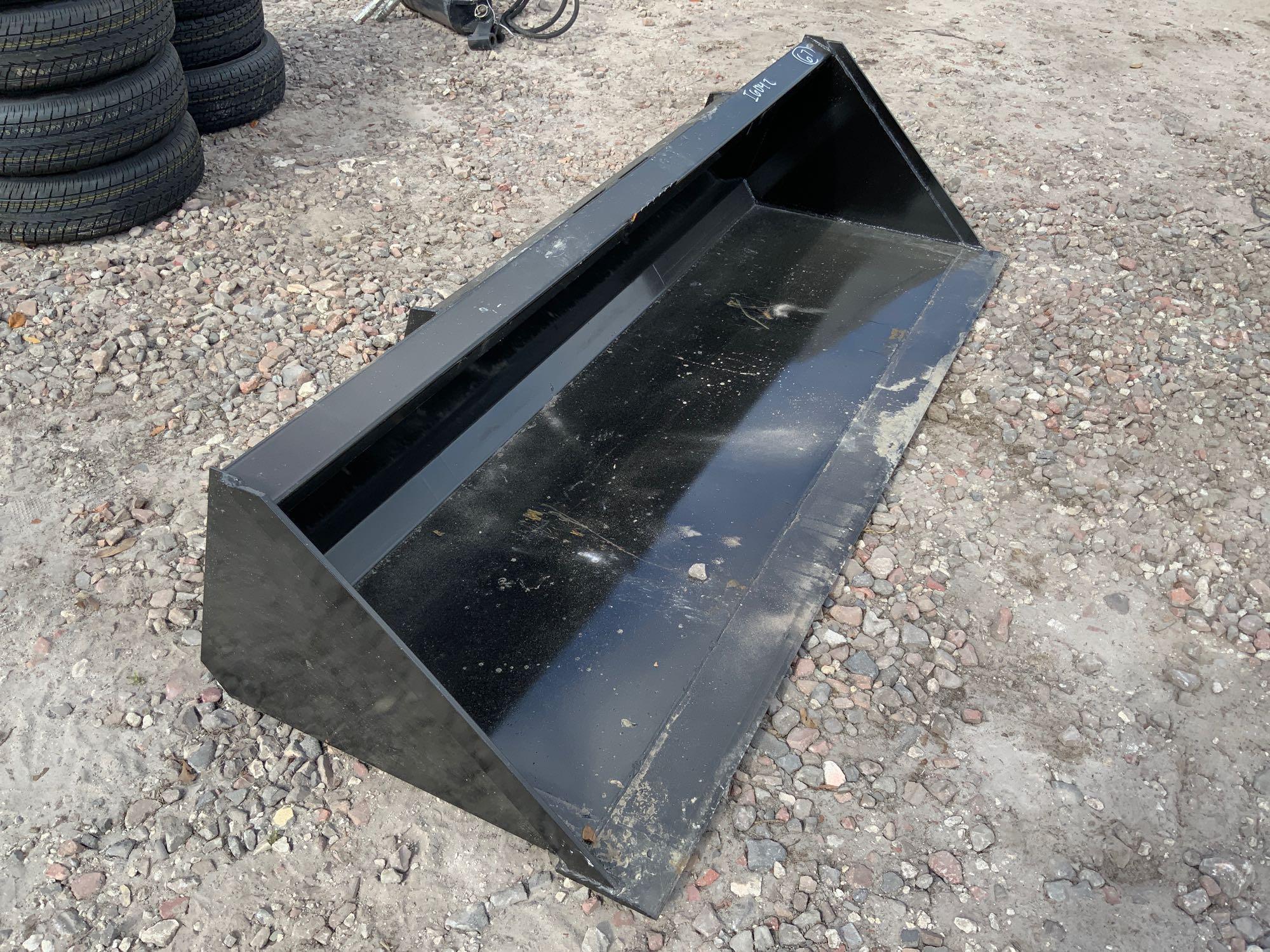 Unused 84in Skid Steer GP Bucket