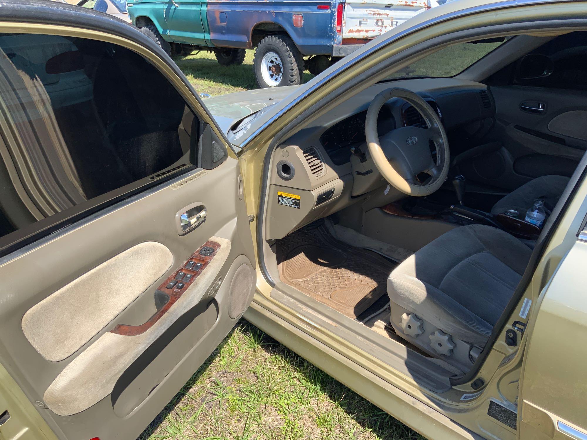 2003 Hyundai Sonata 4 Door Sedan