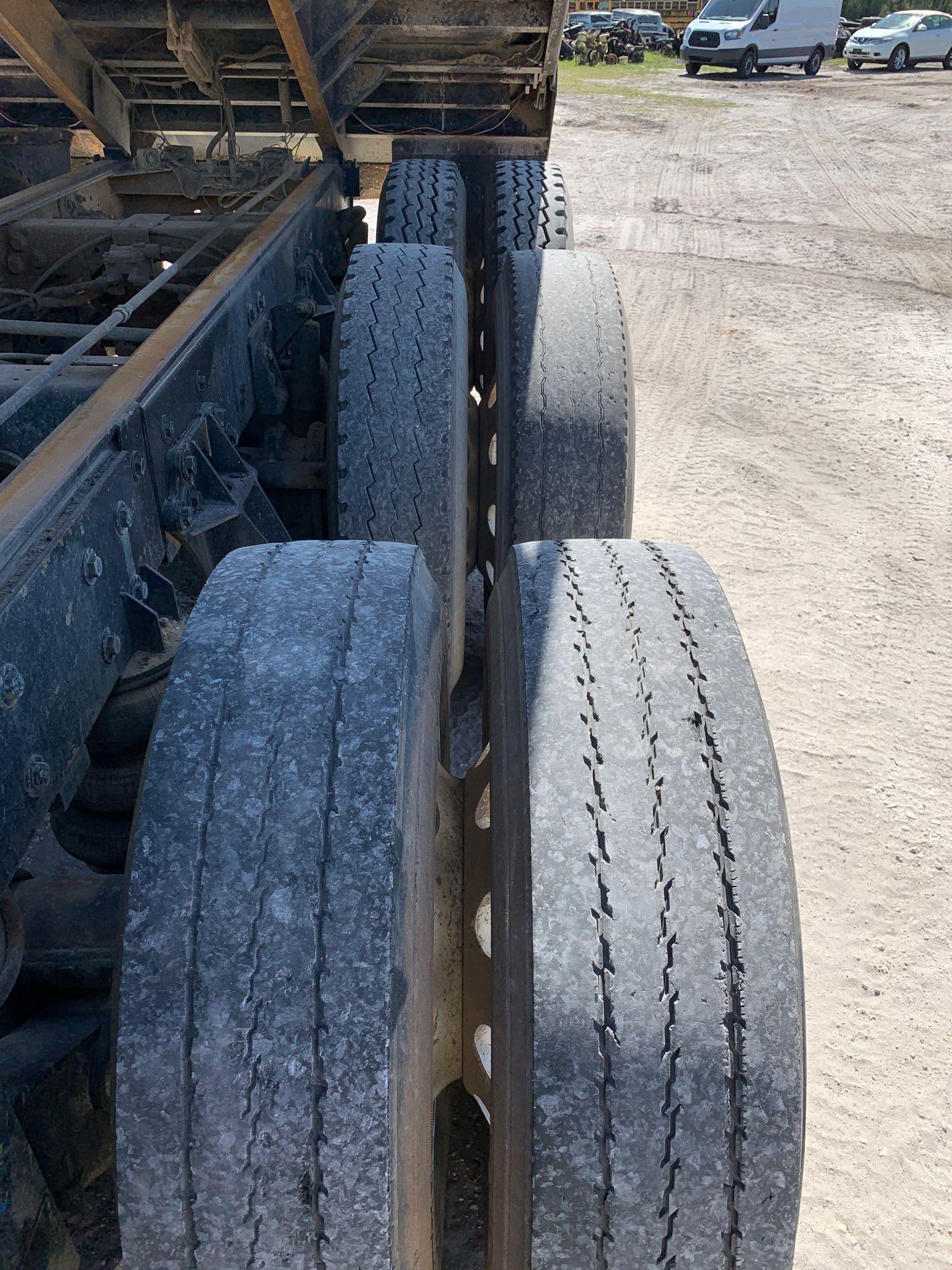 2013 International WorkStar 7600 Tri-Axle Dump Truck