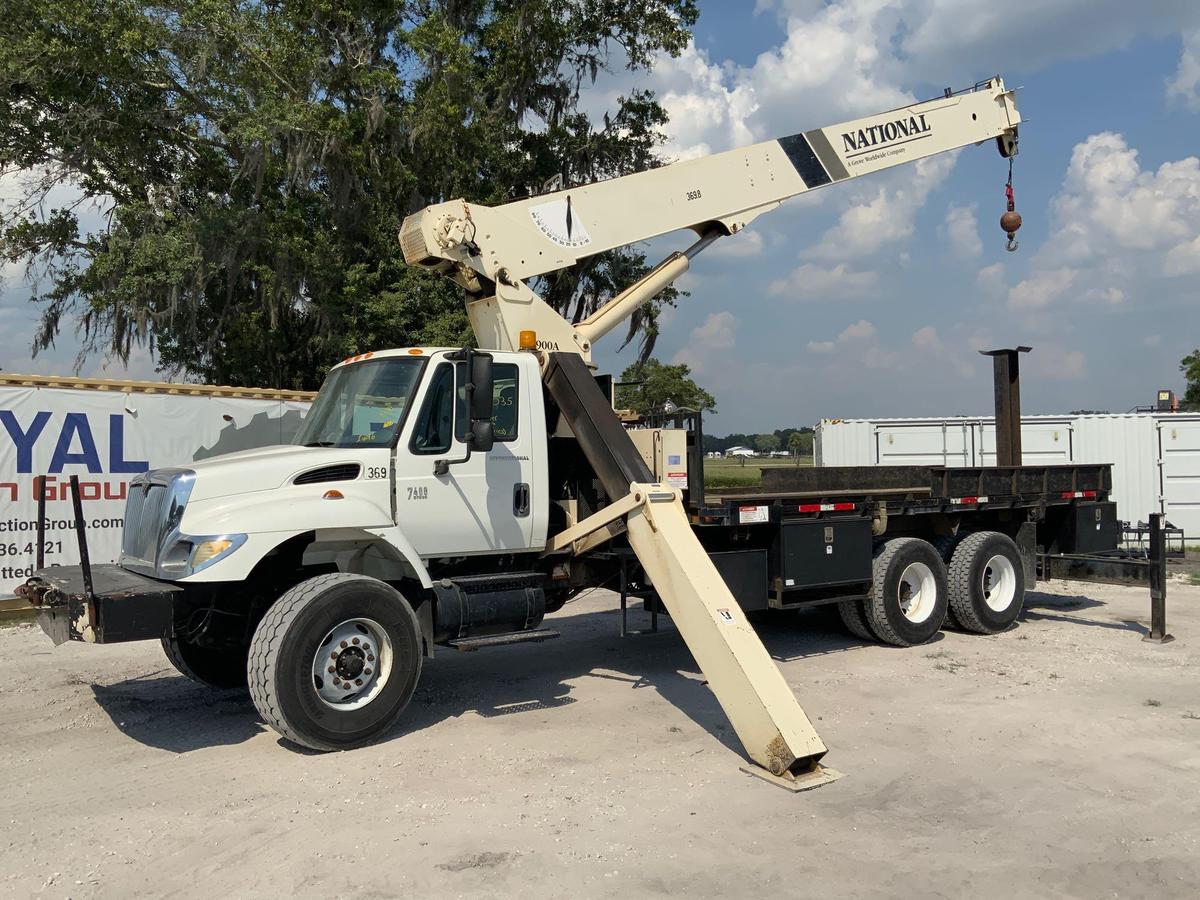 2003 International 7400 6x4 National 900A 26 Ton T/A Boom Truck