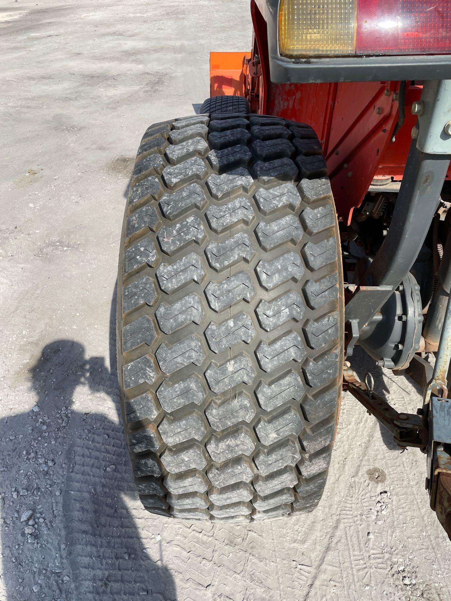 2014 Kubota L4760 HST 4WD Front End Loader Tractor