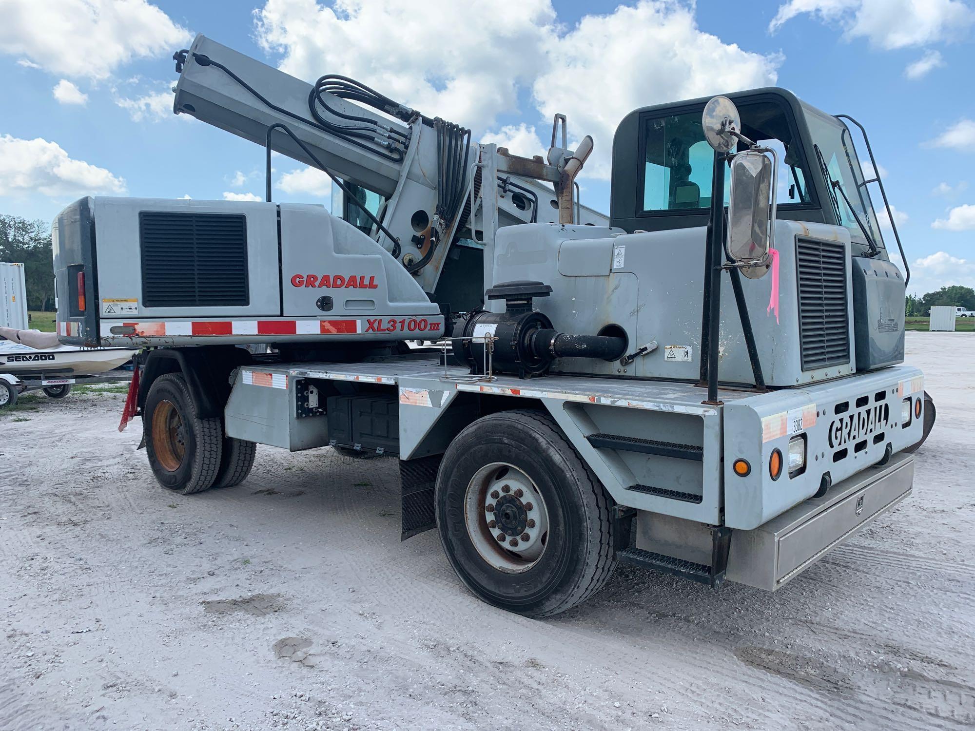 2009 Gradall XL3100-3 4x4 Grading Highway Excavator