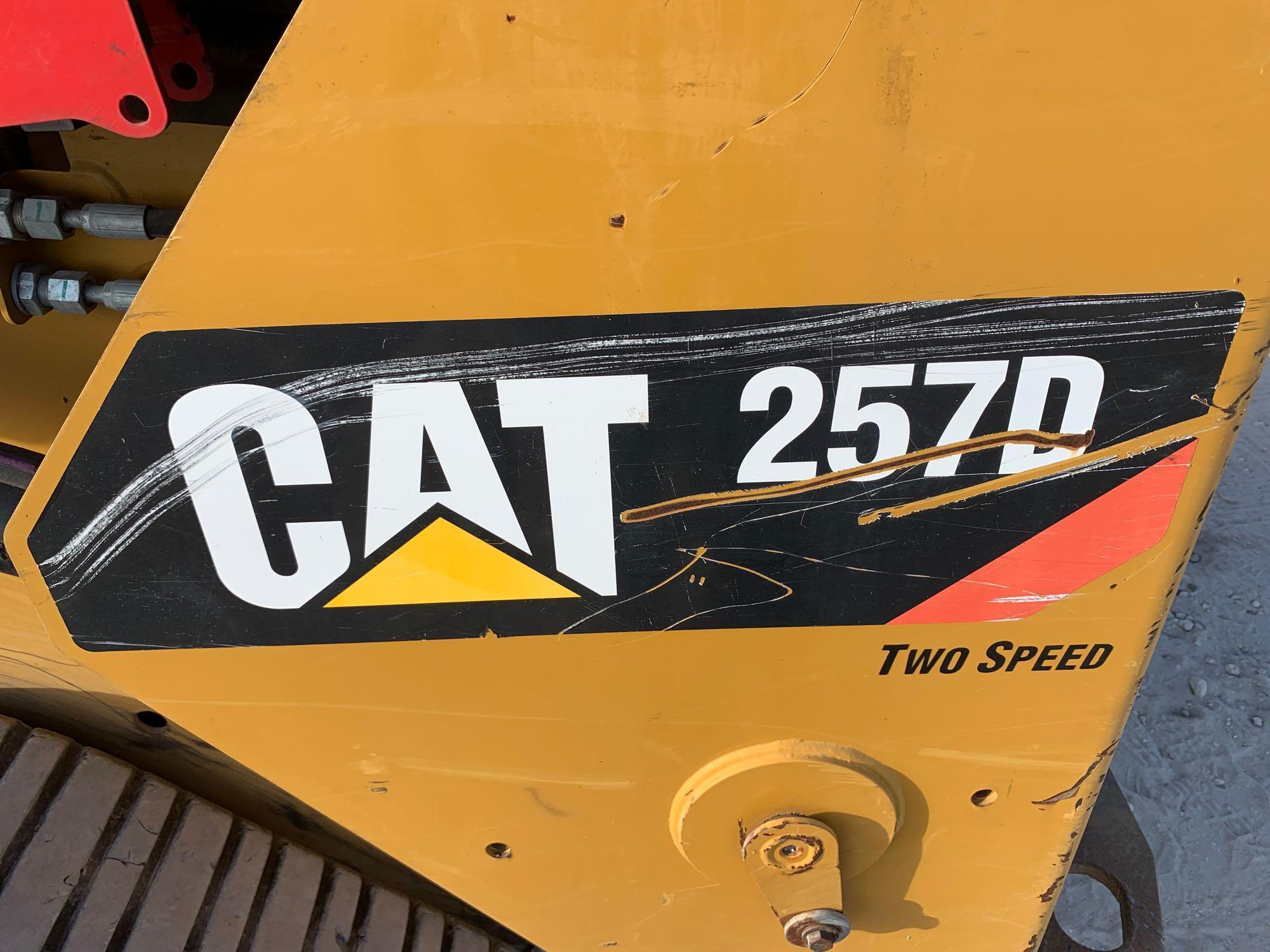 2016 Caterpillar 257D Skid Steer Compact Track Loader