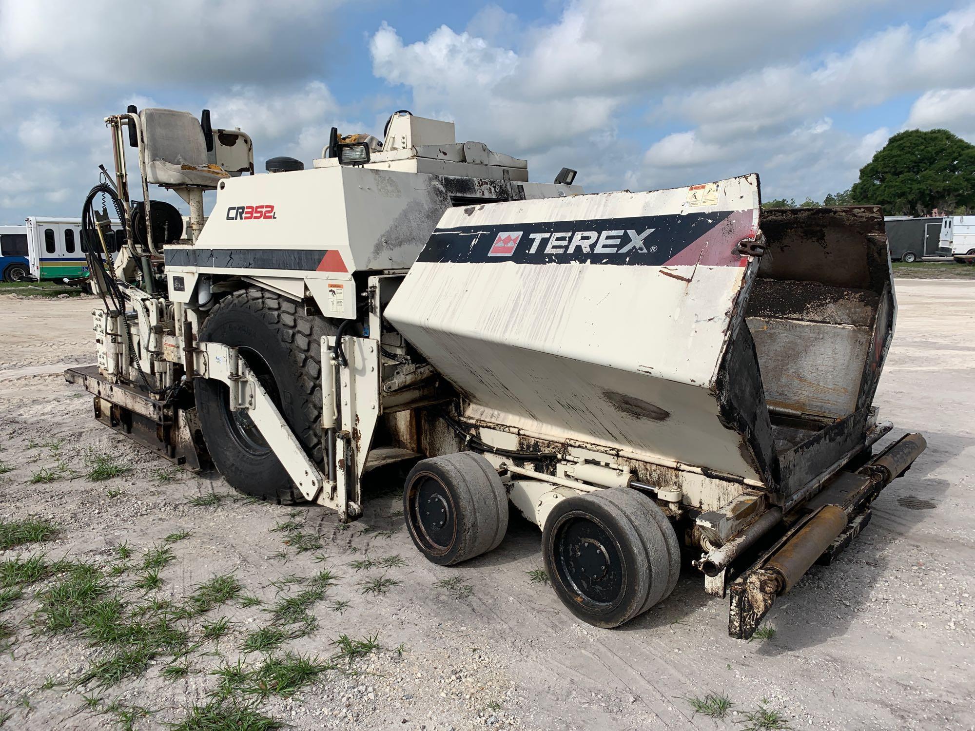 2011 Terex CR352L Asphalt Paver