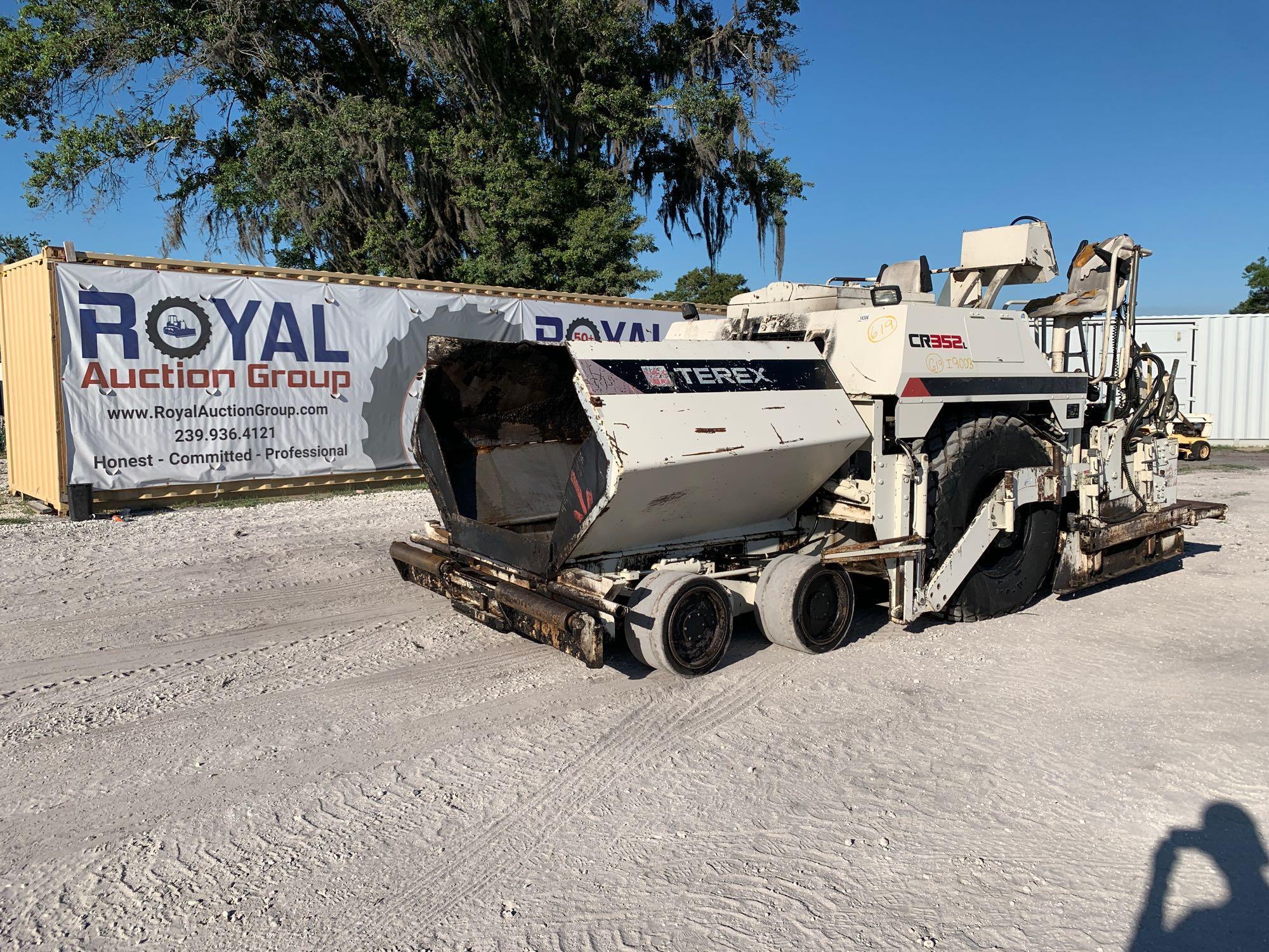 2011 Terex CR352L Asphalt Paver