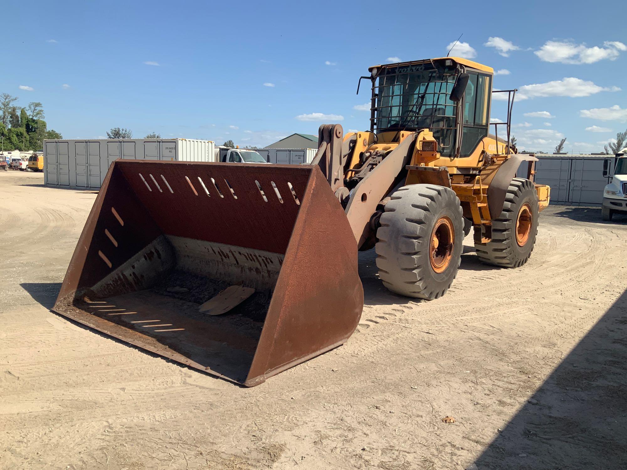 2009 Volvo L120F Articulated Wheel Loader