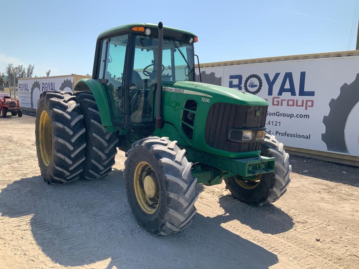 2010 John Deere 7230 4WD Ag Tractor