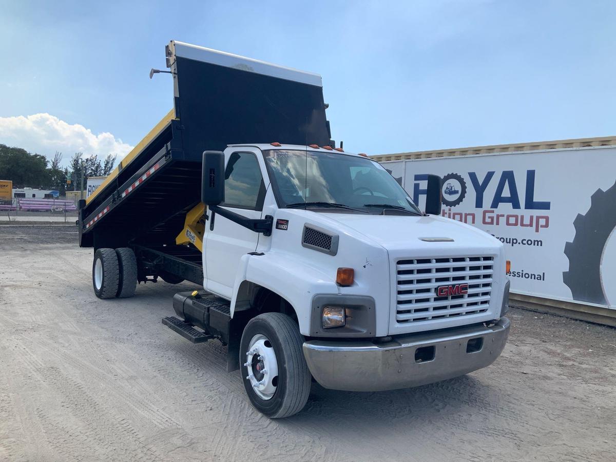 2003 GMC W6500 Mason Dump Truck