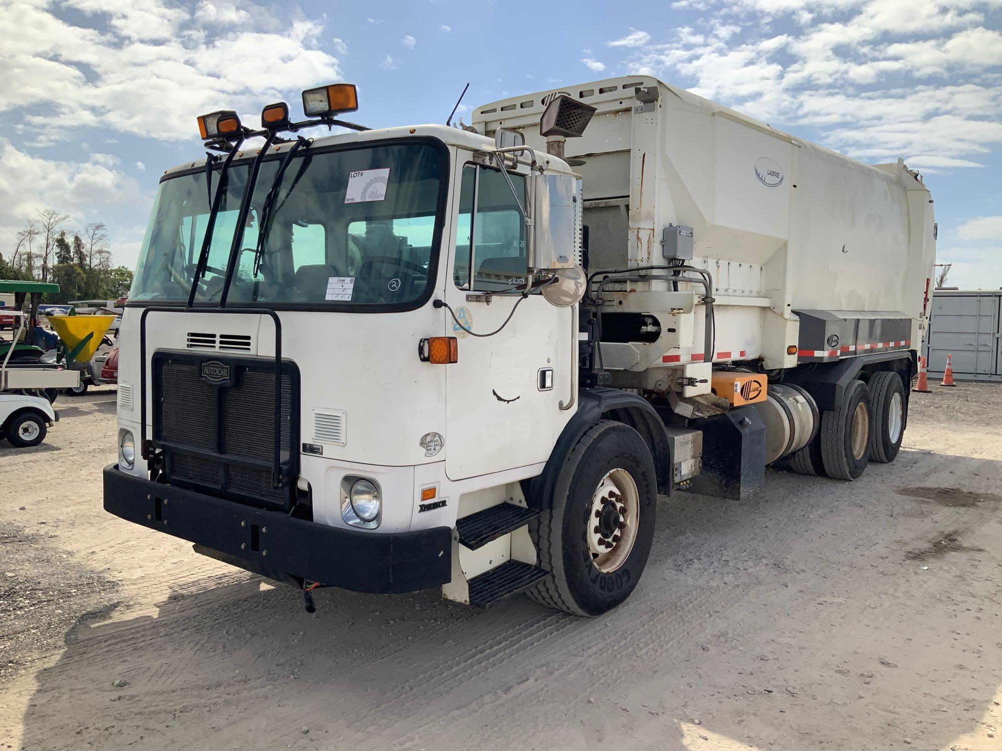 2011 Autocar Xpeditor Sideloader T/A Garbage Truck