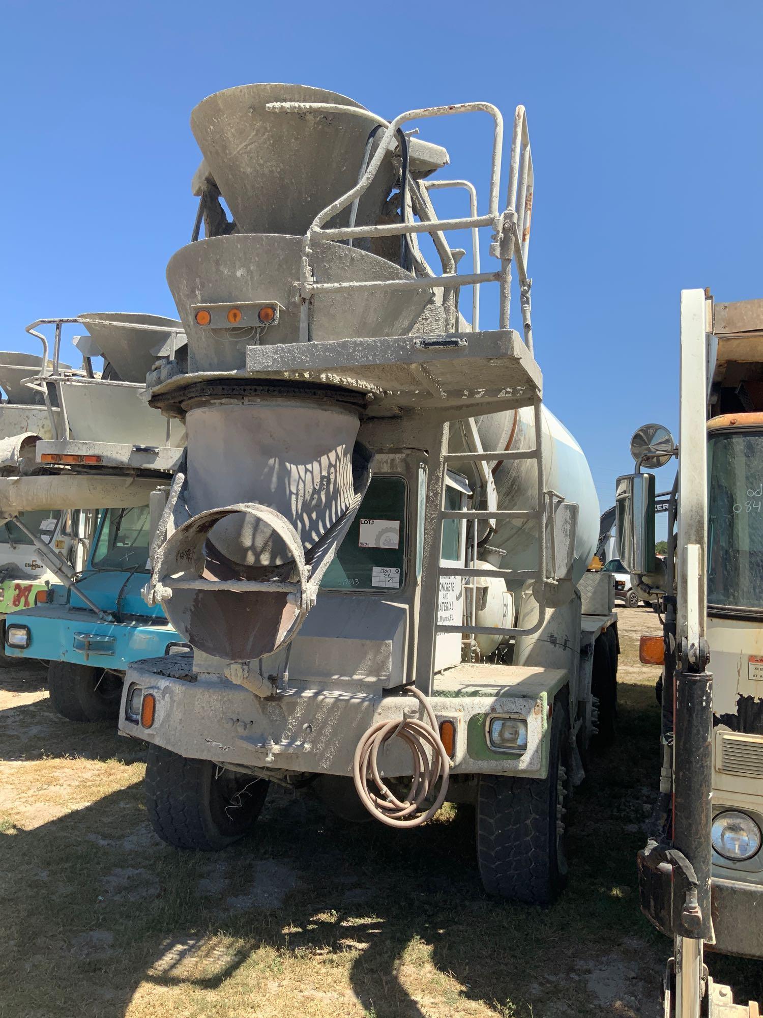 Advance Concrete Mixer Truck