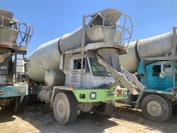 1999 Oshkosh S-series Concrete Mixer Truck